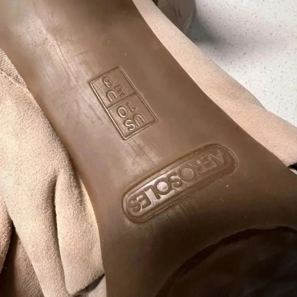 Aerosoles Heelrest Beige Suede Sandals Size 10 - Picture 13 of 13